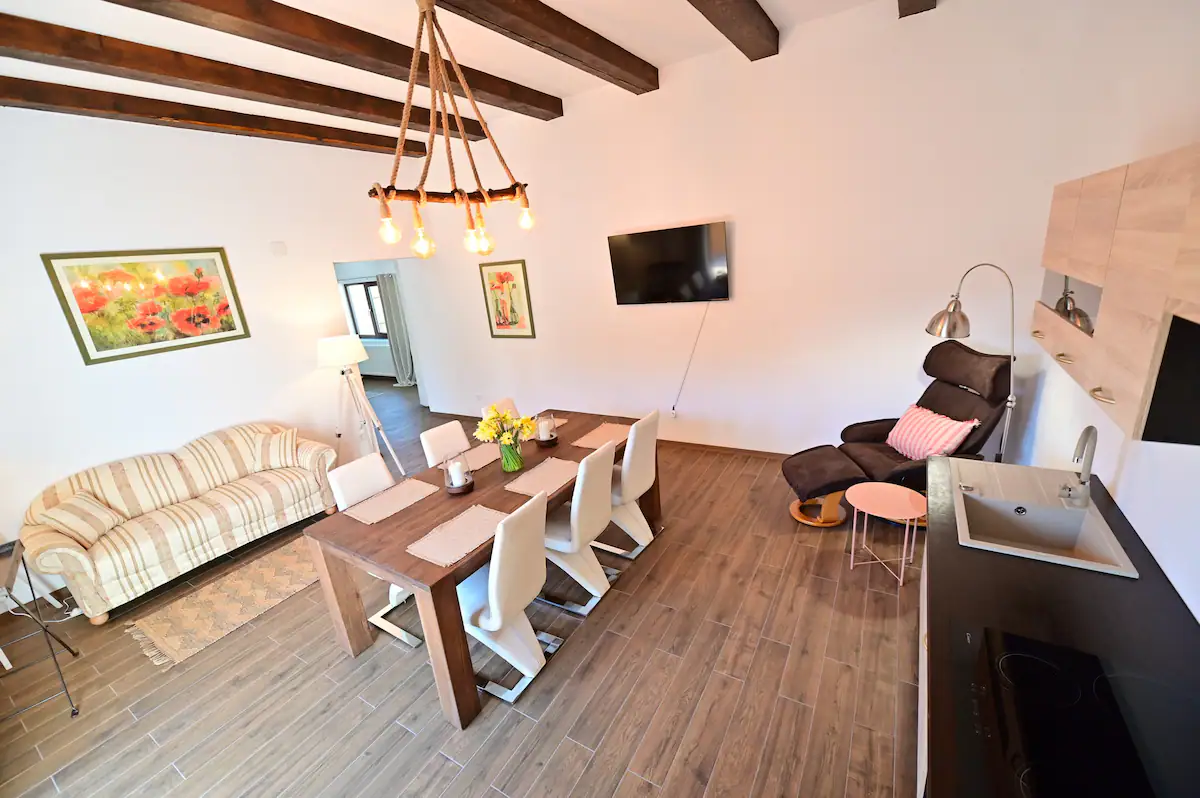FLH - Casa Doris